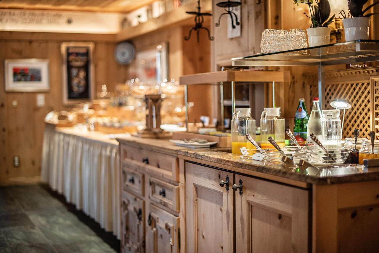Schlosshotel Chaste Tarasp Luaran gambar
